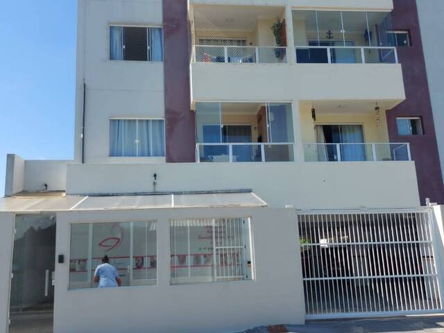 #1069 - Apartamento para Venda em Navegantes - SC