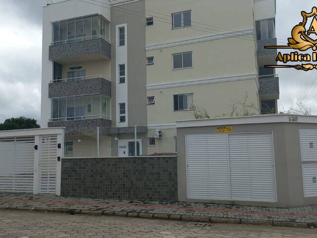 #1078 - Apartamento para Venda em Navegantes - SC