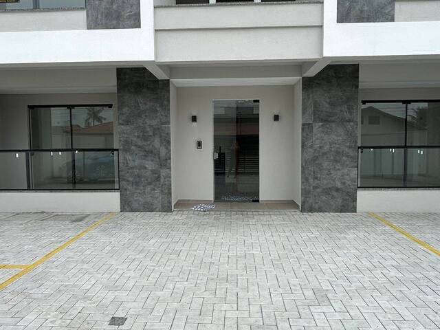 #1138 - Apartamento para Venda em Navegantes - SC