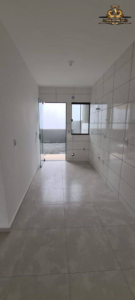 Casa à venda com 2 quartos, 51m² - Foto 9