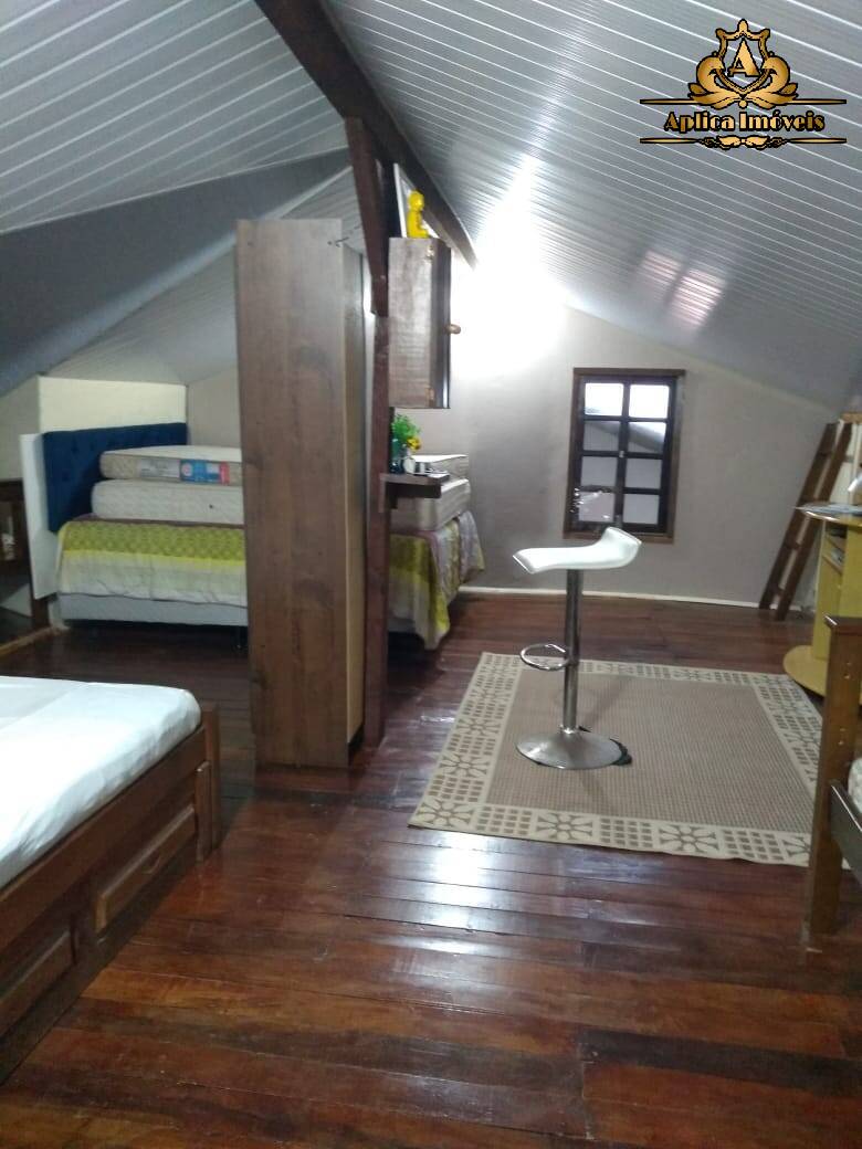 Casa à venda com 3 quartos, 190m² - Foto 14