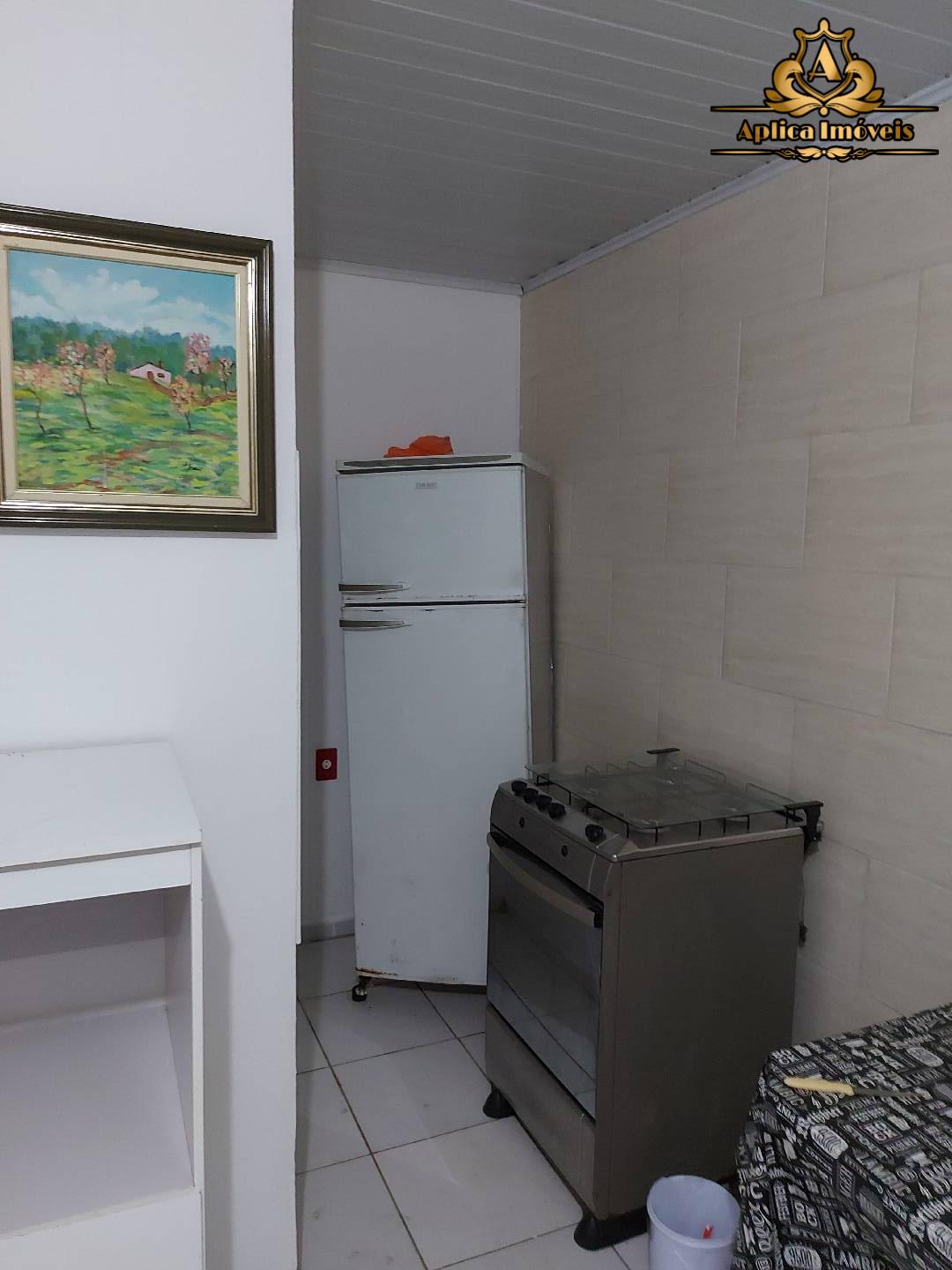 Casa à venda com 5 quartos, 300m² - Foto 4