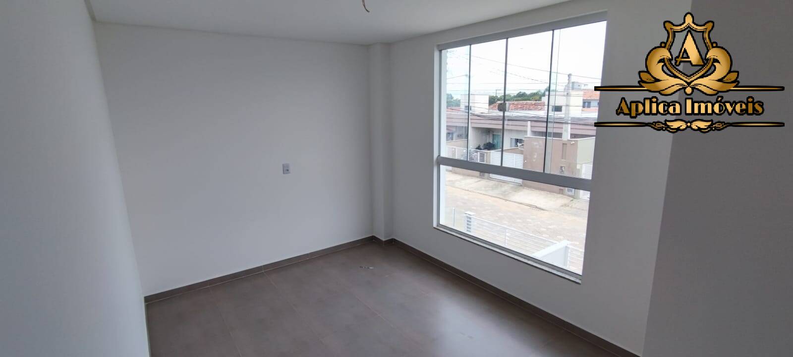 Casa à venda com 3 quartos, 100m² - Foto 27