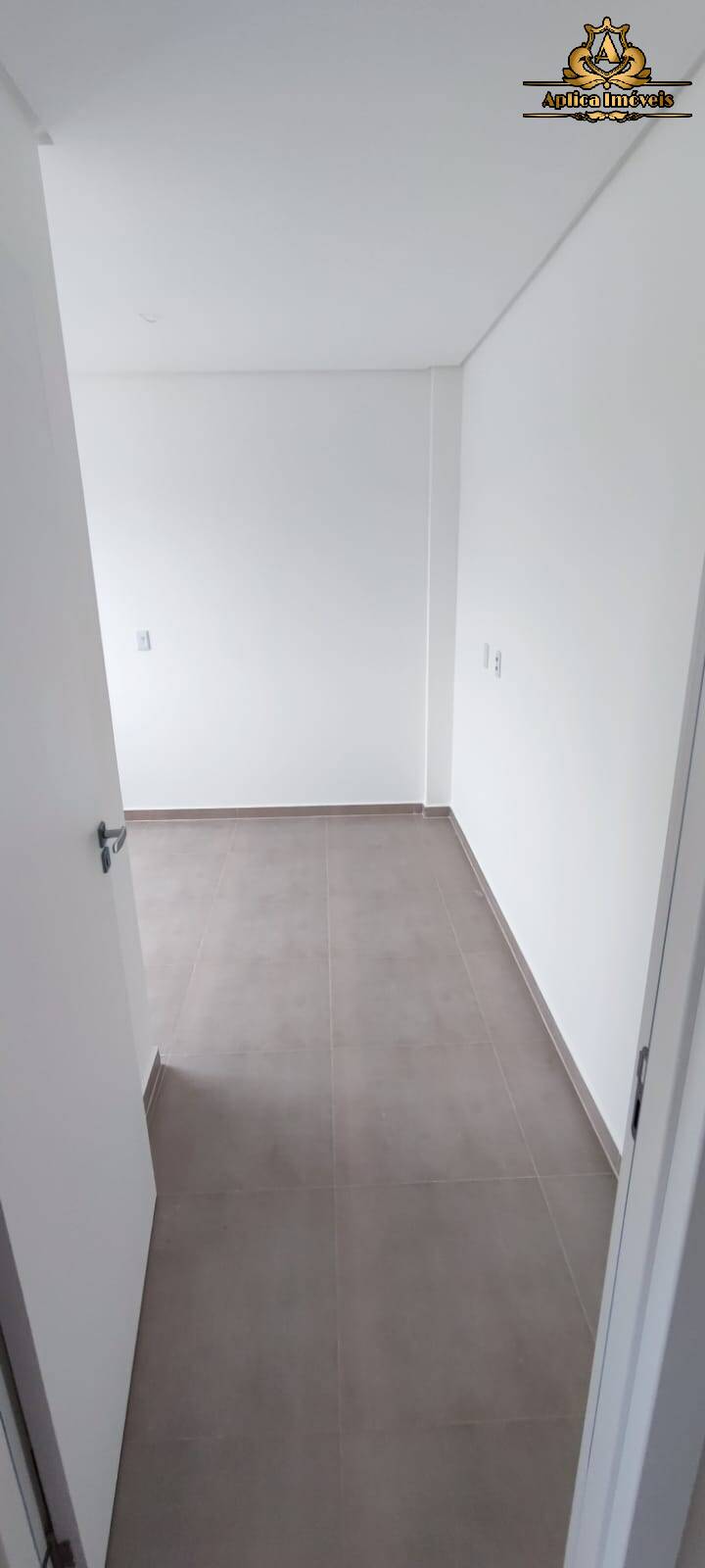 Casa à venda com 3 quartos, 100m² - Foto 32