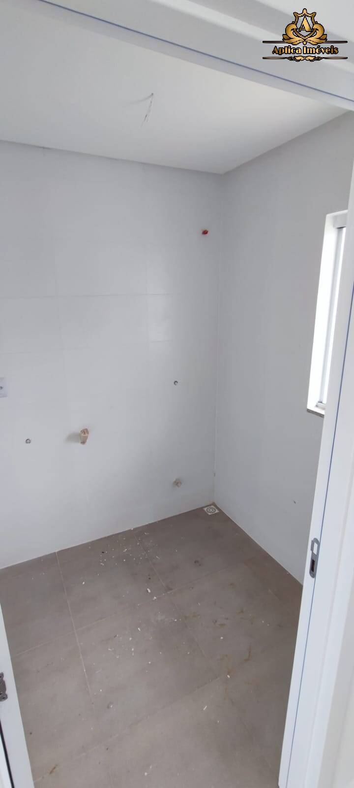 Casa à venda com 3 quartos, 100m² - Foto 11