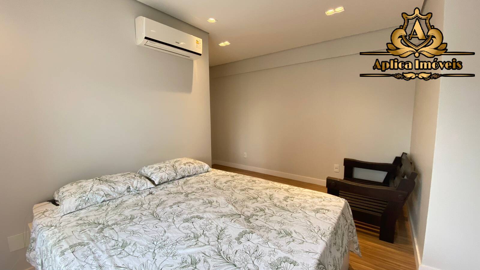 Apartamento à venda com 3 quartos, 125m² - Foto 14