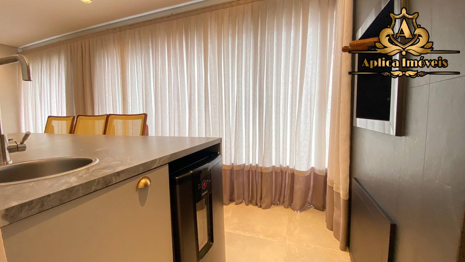 Apartamento à venda com 3 quartos, 125m² - Foto 8