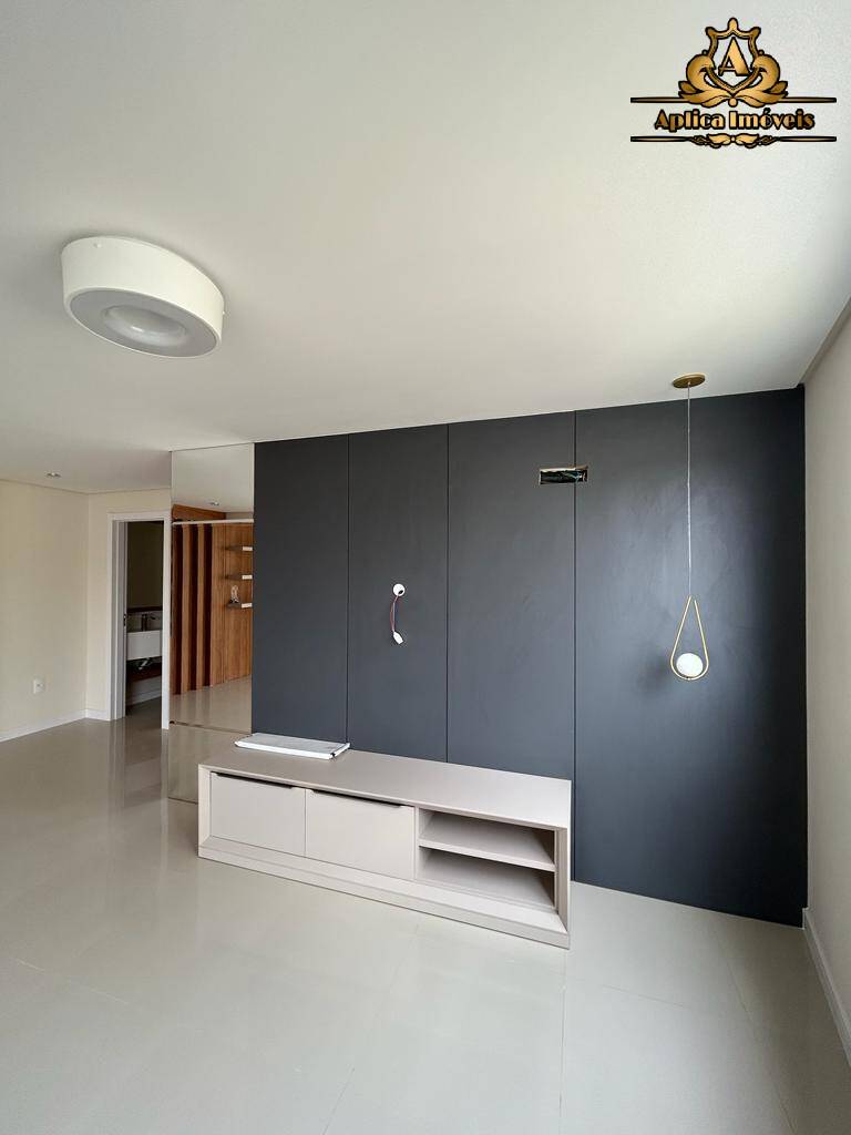 Apartamento à venda com 3 quartos, 157m² - Foto 24