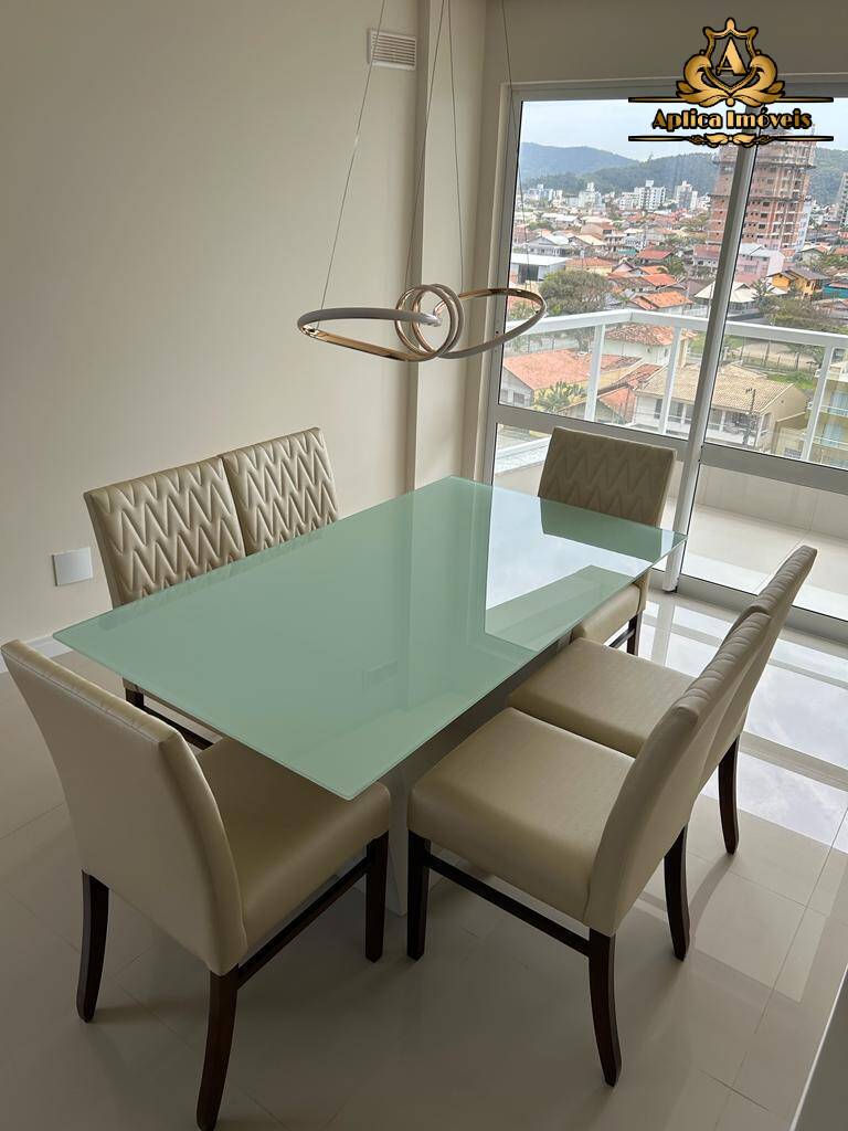 Apartamento à venda com 3 quartos, 157m² - Foto 23