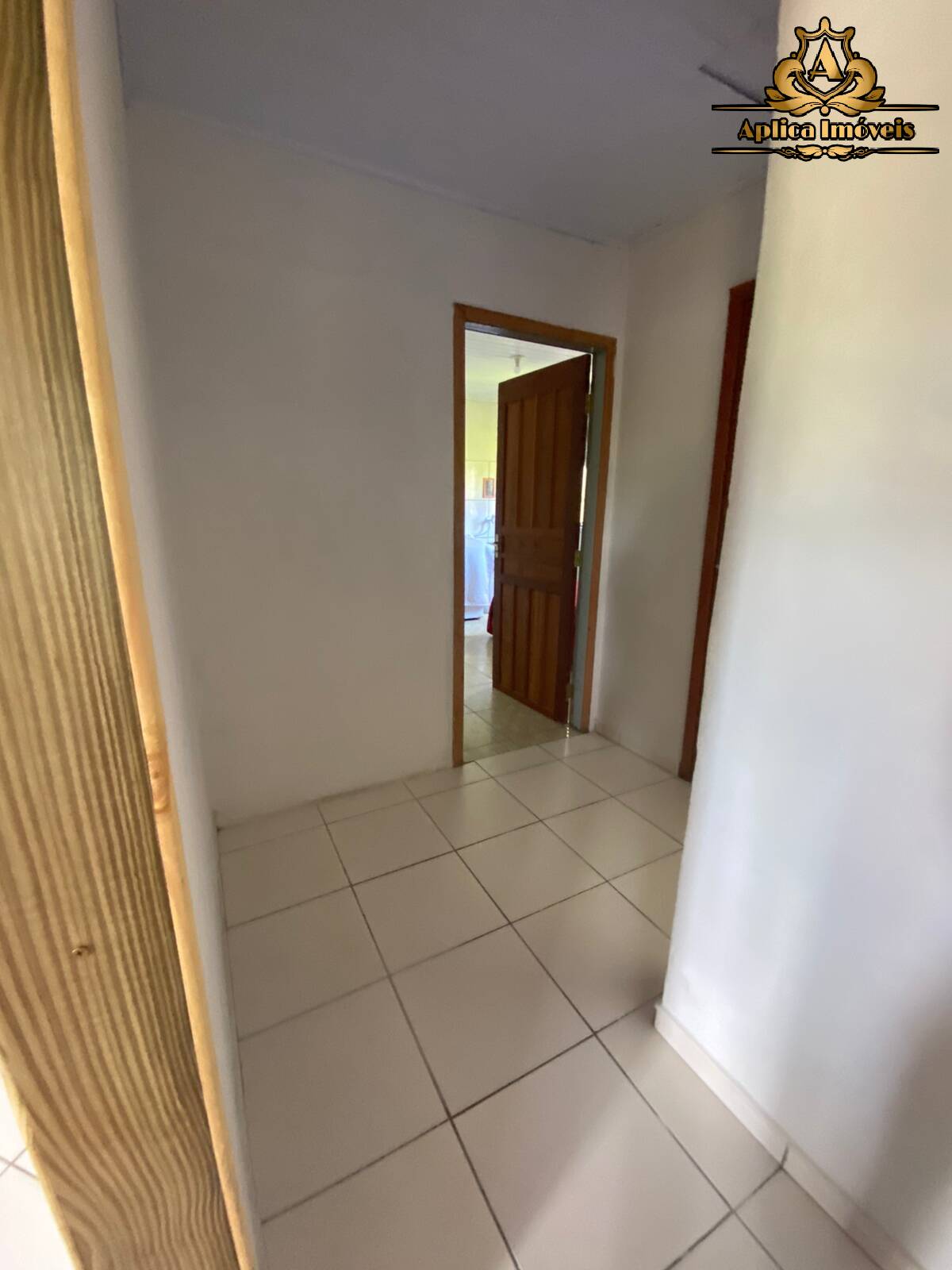 Casa à venda com 3 quartos, 90m² - Foto 12