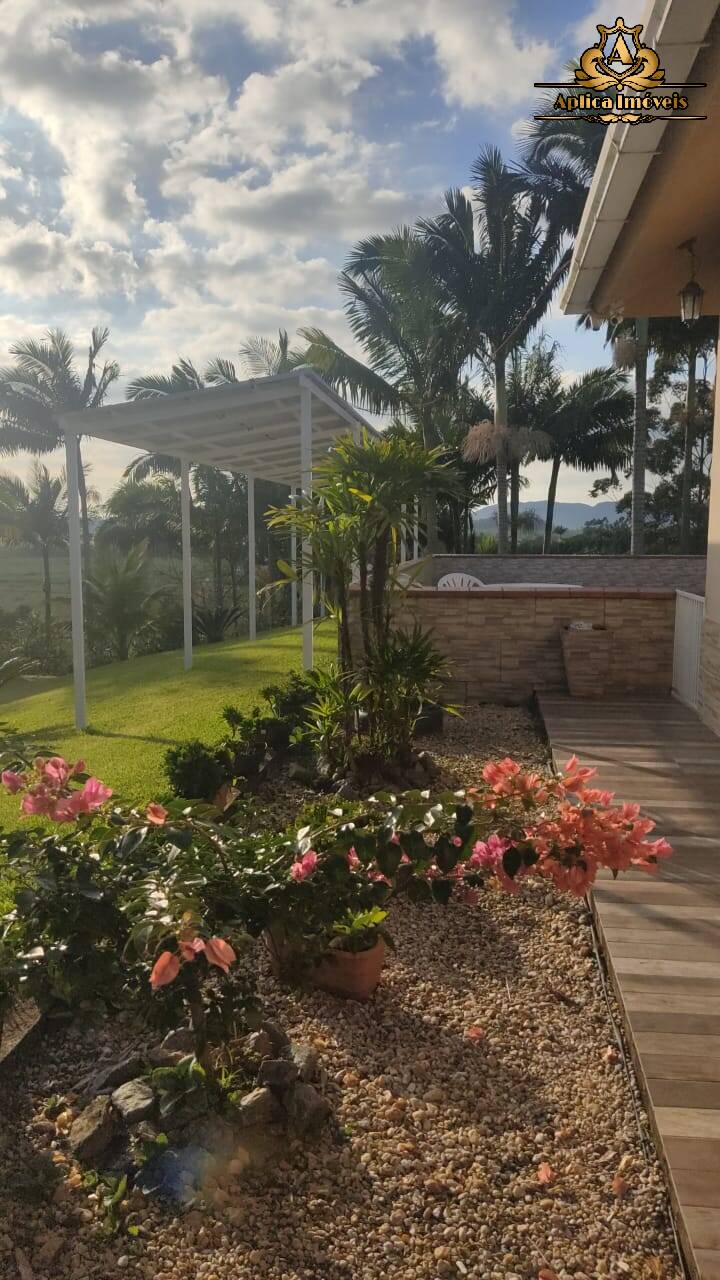 Fazenda à venda com 4 quartos, 180m² - Foto 3