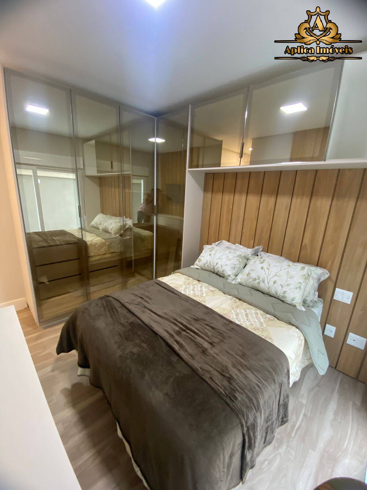 Apartamento à venda com 3 quartos, 188m² - Foto 19