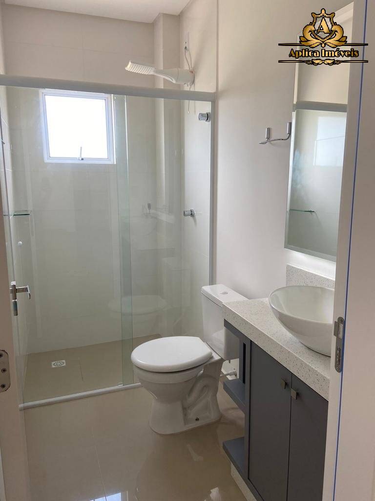 Apartamento à venda com 2 quartos, 79m² - Foto 5