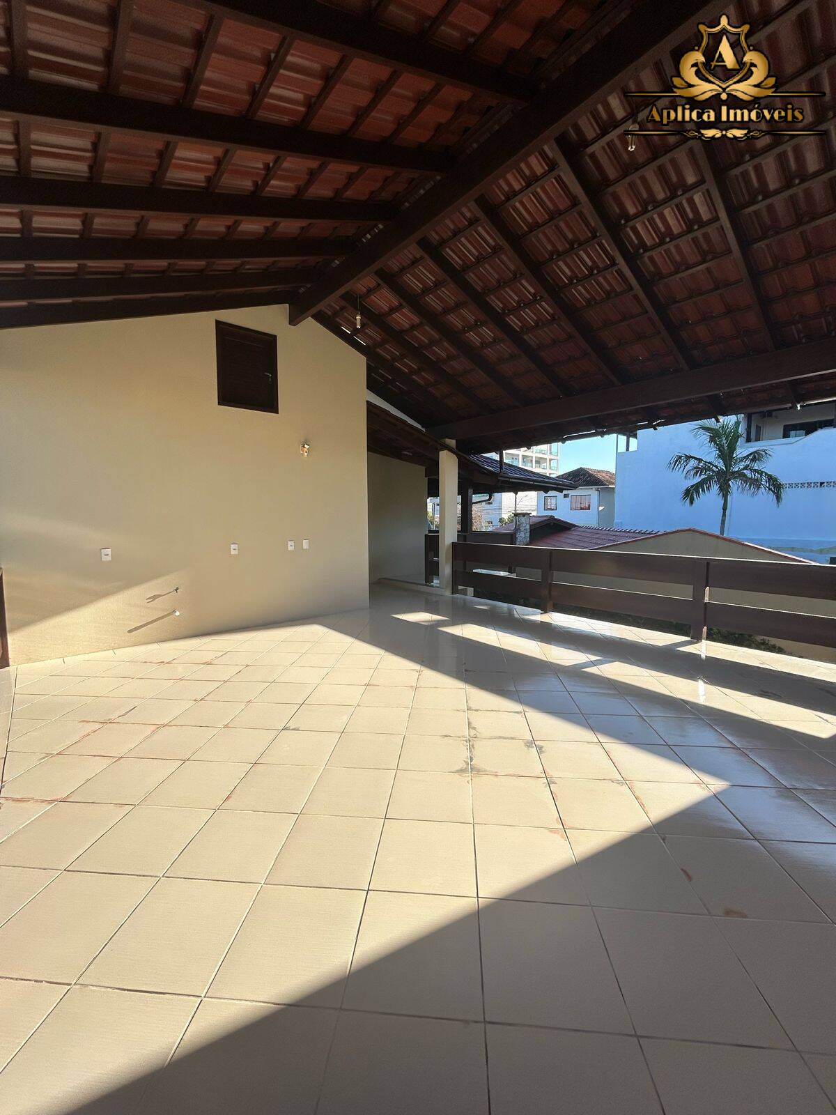 Casa à venda com 3 quartos, 268m² - Foto 18