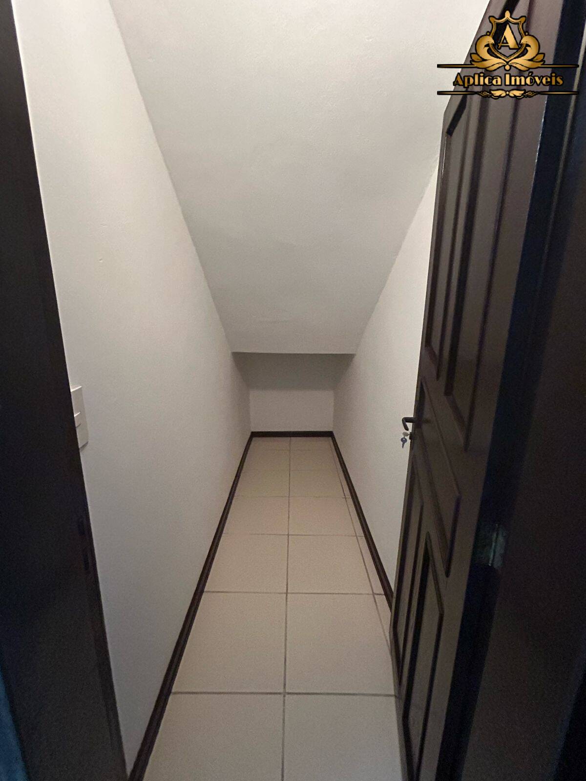 Casa à venda com 3 quartos, 268m² - Foto 23