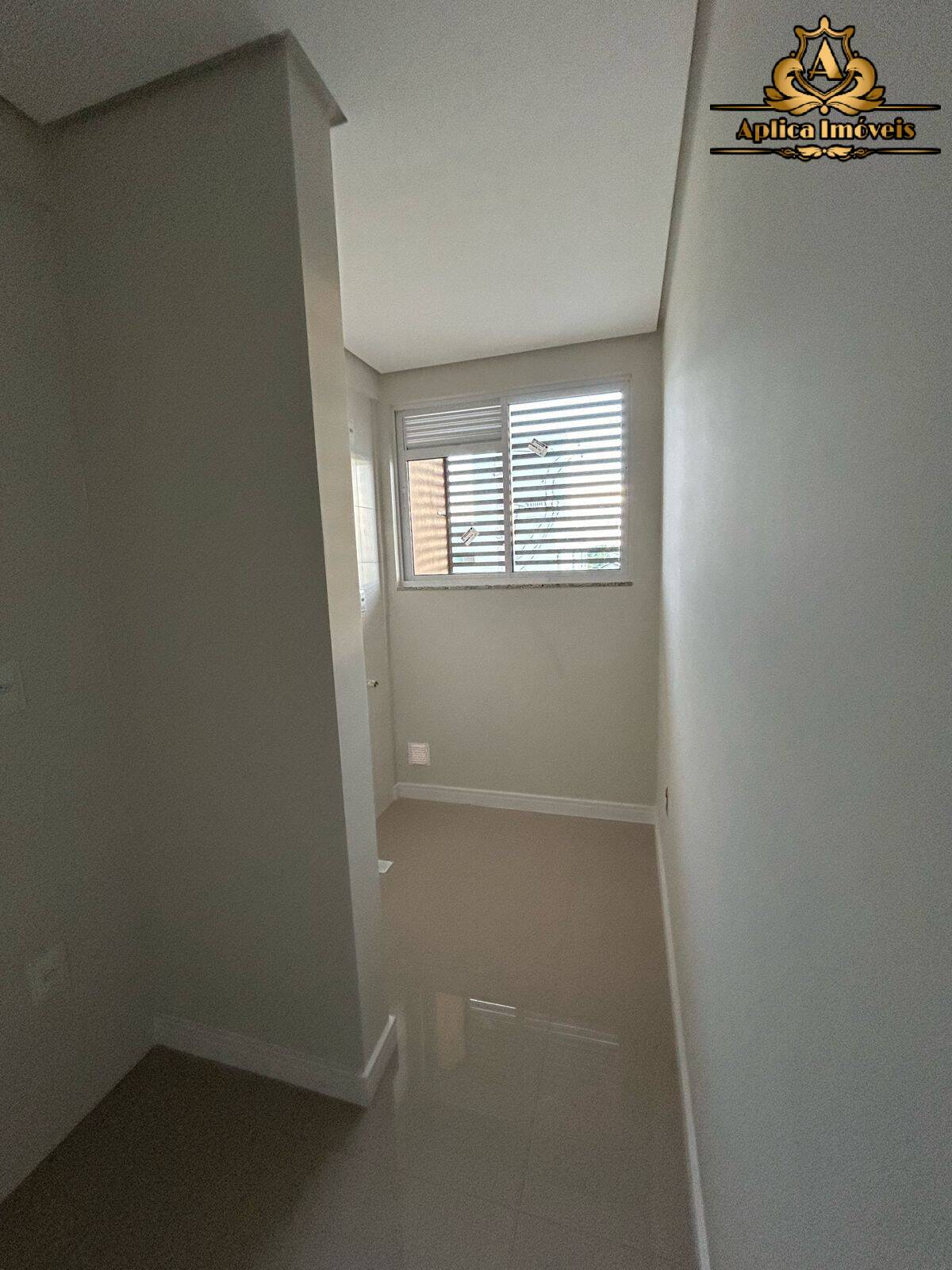 Apartamento à venda com 2 quartos, 70m² - Foto 7