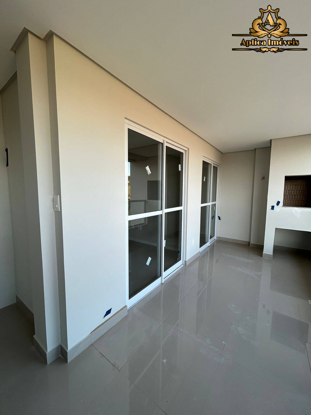 Apartamento à venda com 2 quartos, 70m² - Foto 15