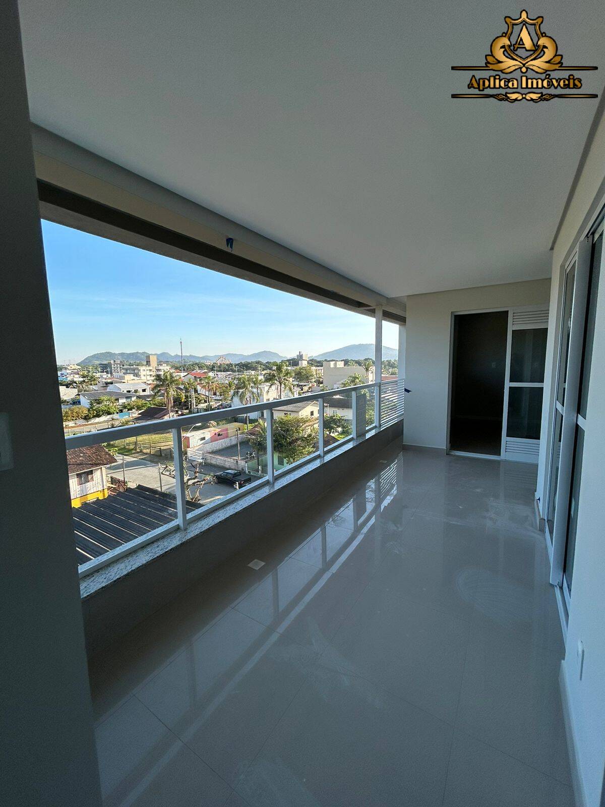 Apartamento à venda com 2 quartos, 70m² - Foto 14