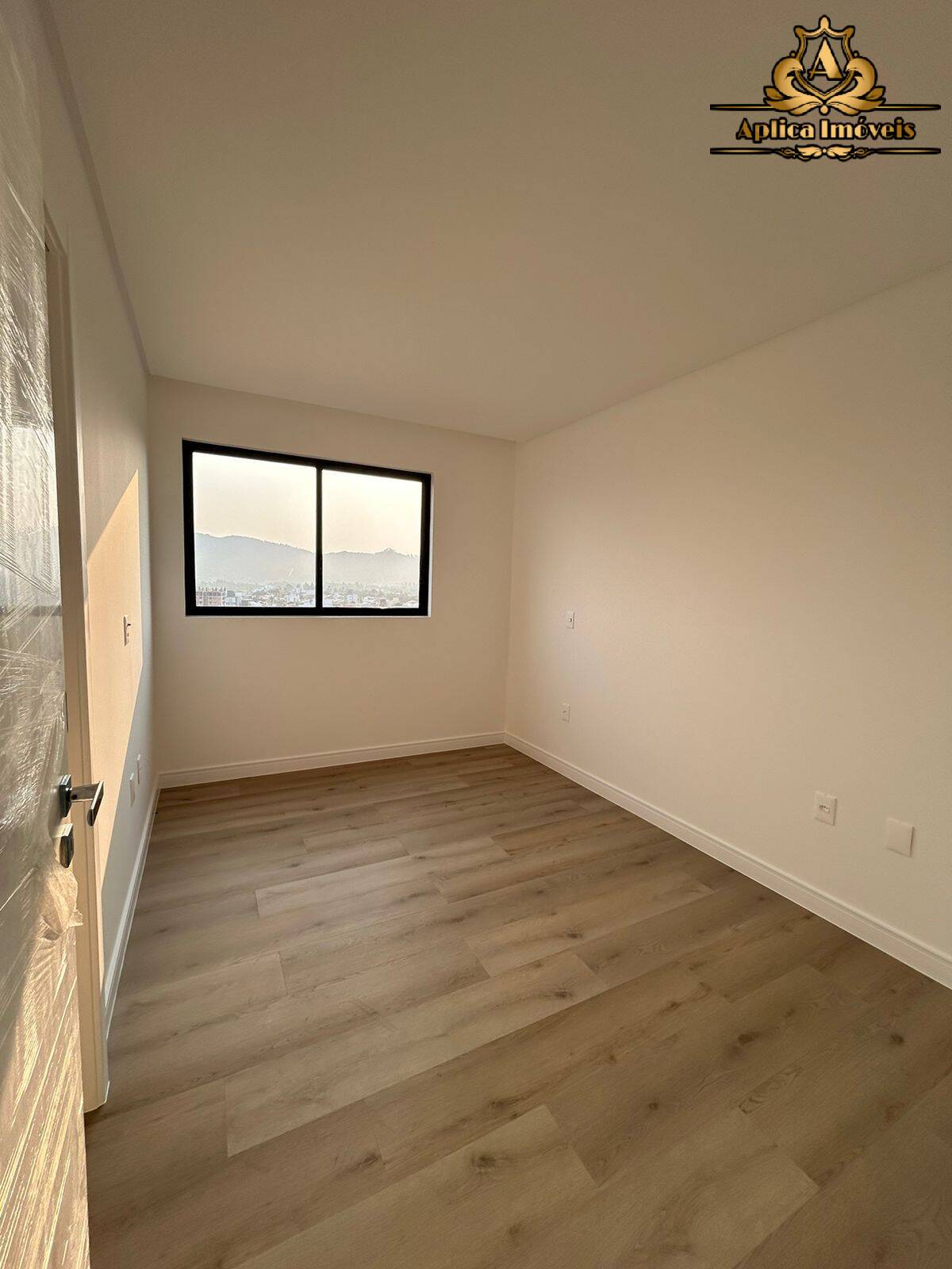 Apartamento à venda com 3 quartos, 103m² - Foto 7