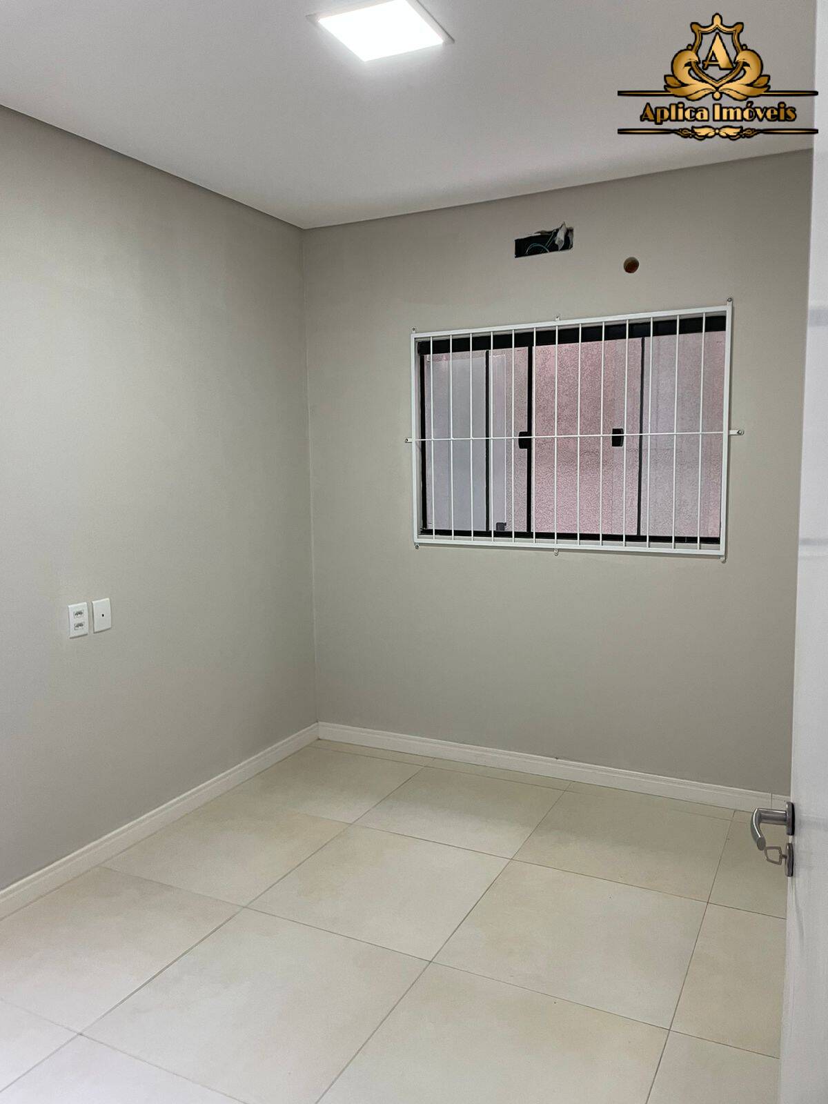 Apartamento à venda com 2 quartos, 70m² - Foto 15