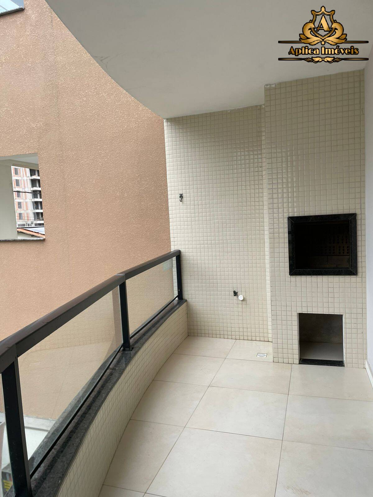 Apartamento à venda com 2 quartos, 70m² - Foto 12