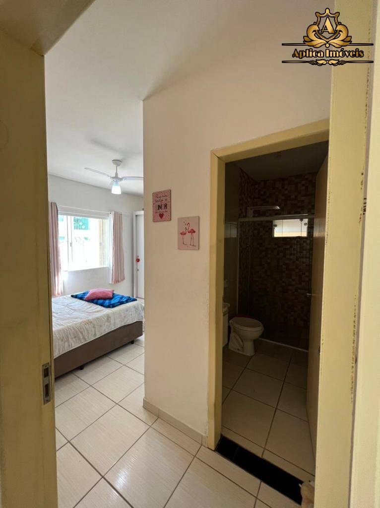 Casa à venda com 6 quartos, 170m² - Foto 17