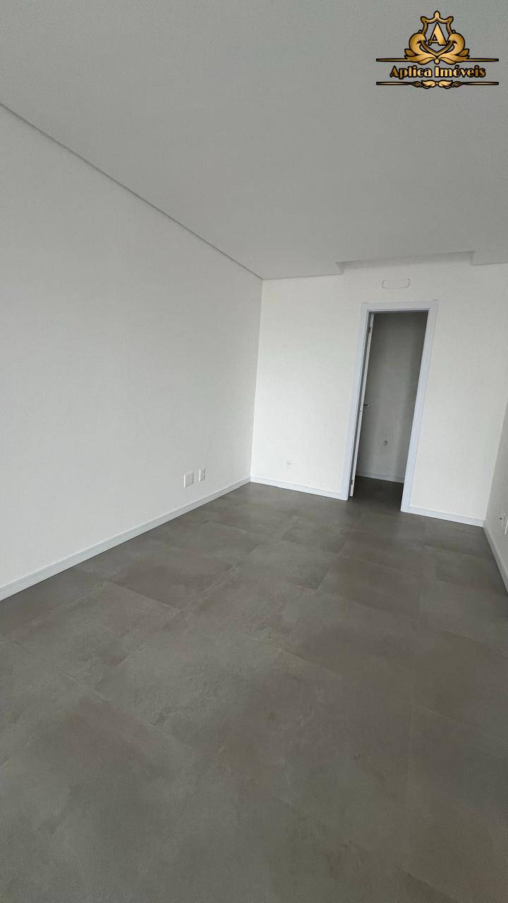 Apartamento à venda com 2 quartos, 82m² - Foto 25