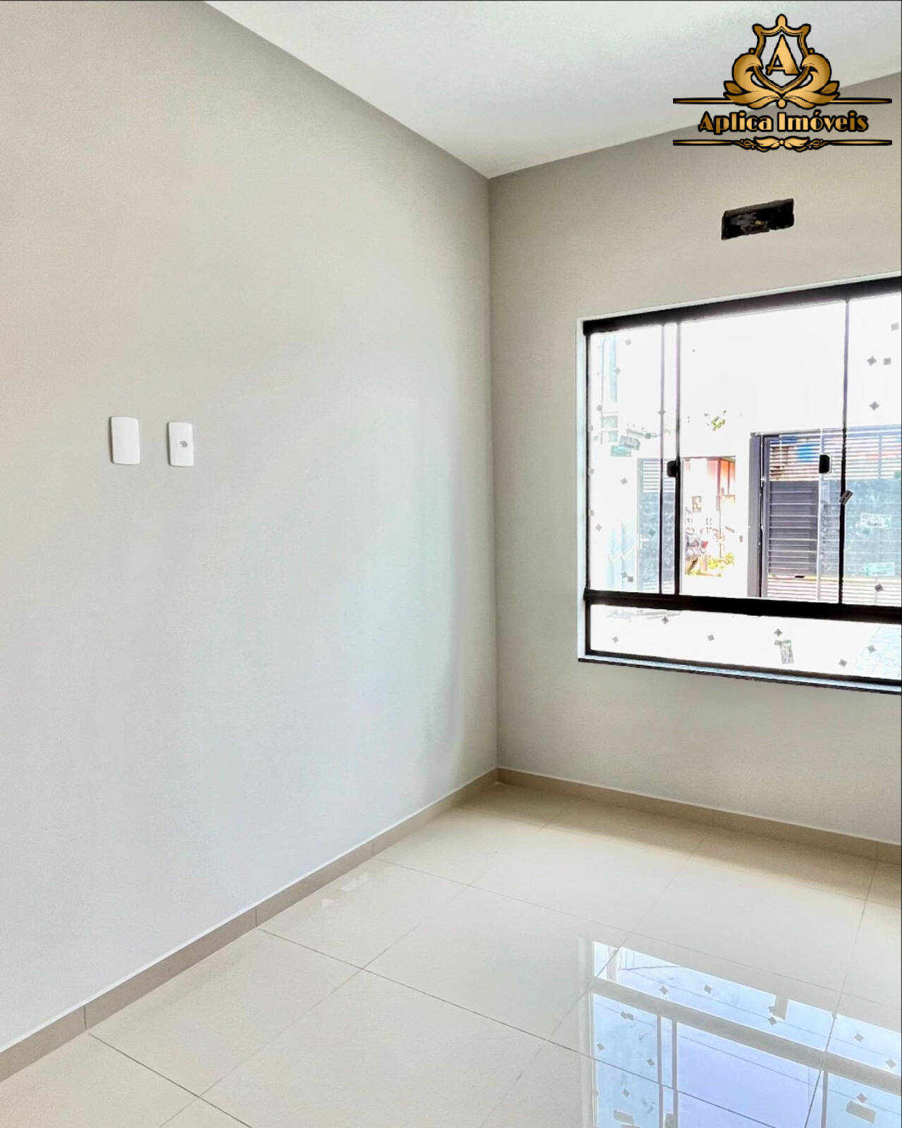 Casa à venda com 2 quartos, 54m² - Foto 6