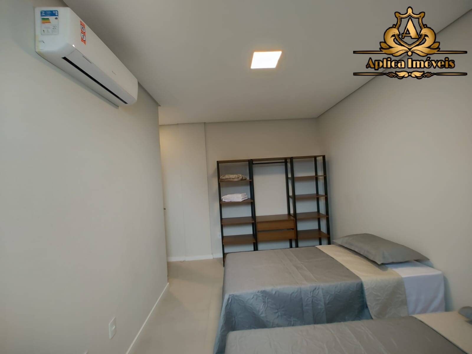 Apartamento à venda com 3 quartos, 87m² - Foto 17