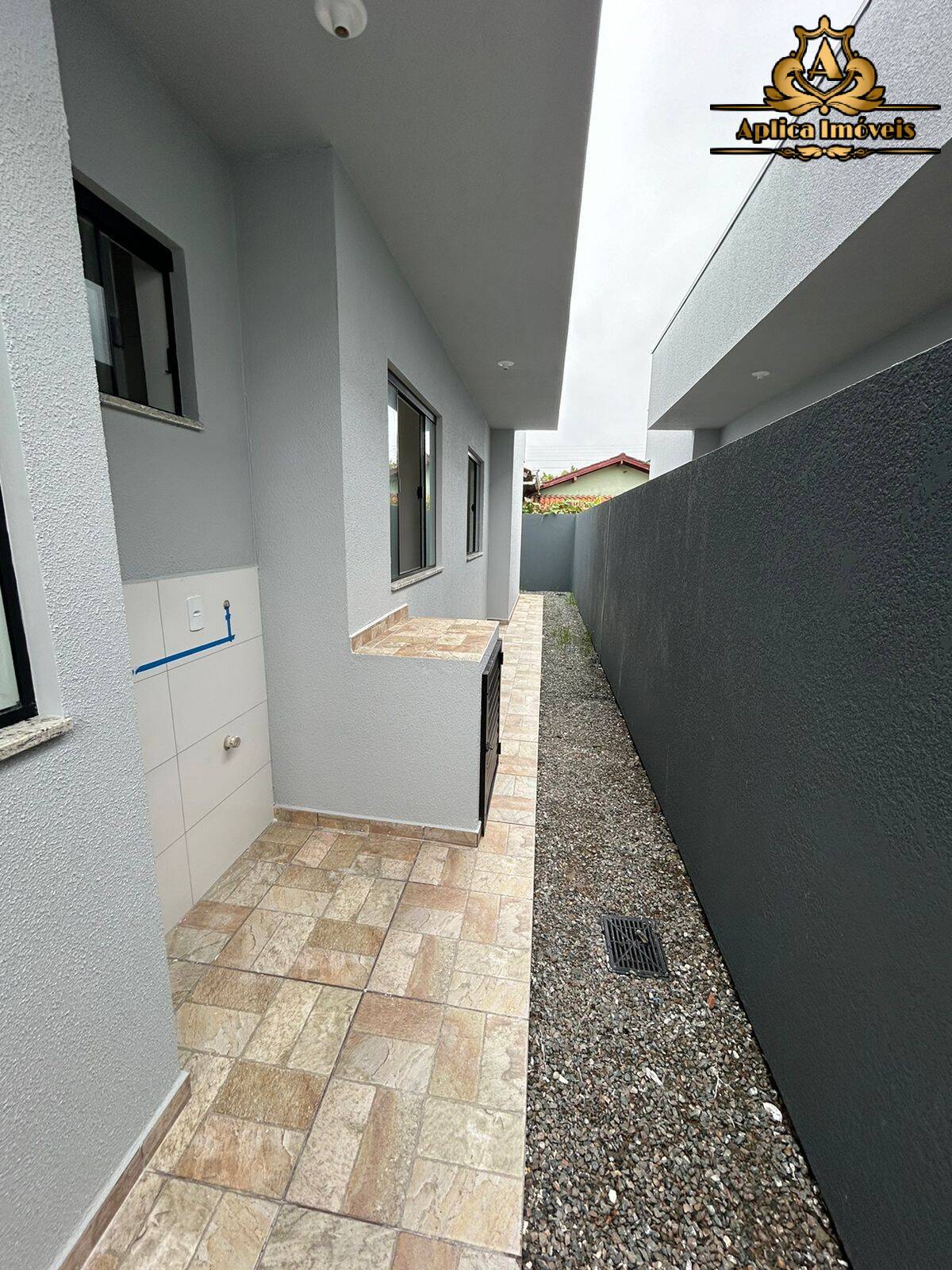 Casa à venda com 3 quartos, 50m² - Foto 13