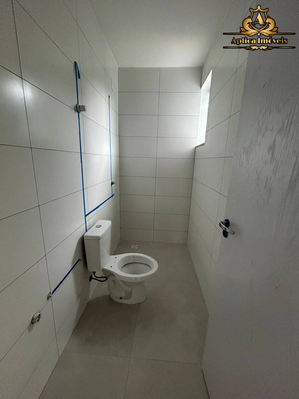 Casa à venda com 3 quartos, 50m² - Foto 8