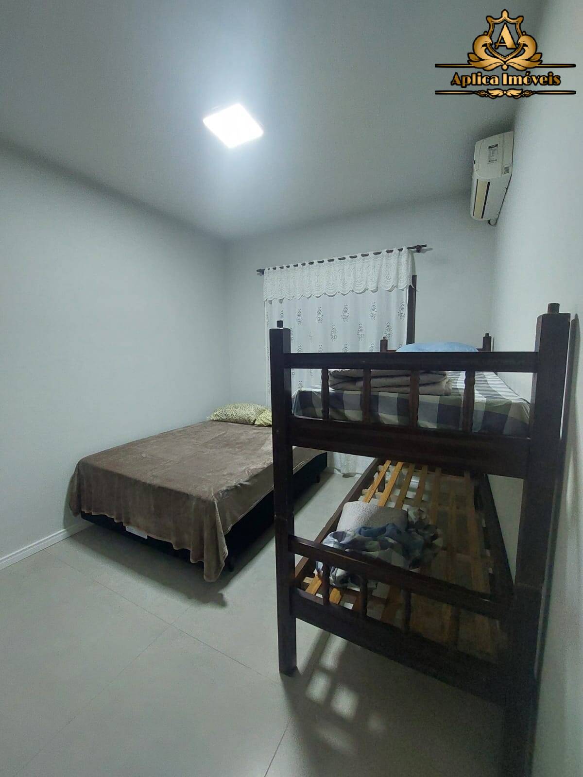 Casa à venda com 3 quartos, 140m² - Foto 17