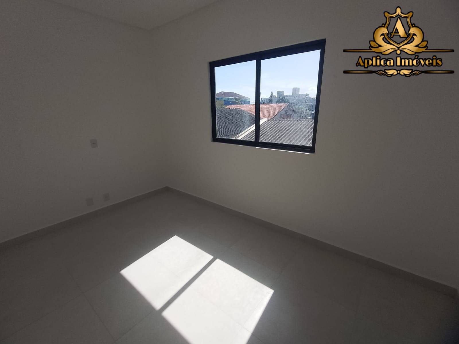 Apartamento à venda com 2 quartos, 63m² - Foto 5