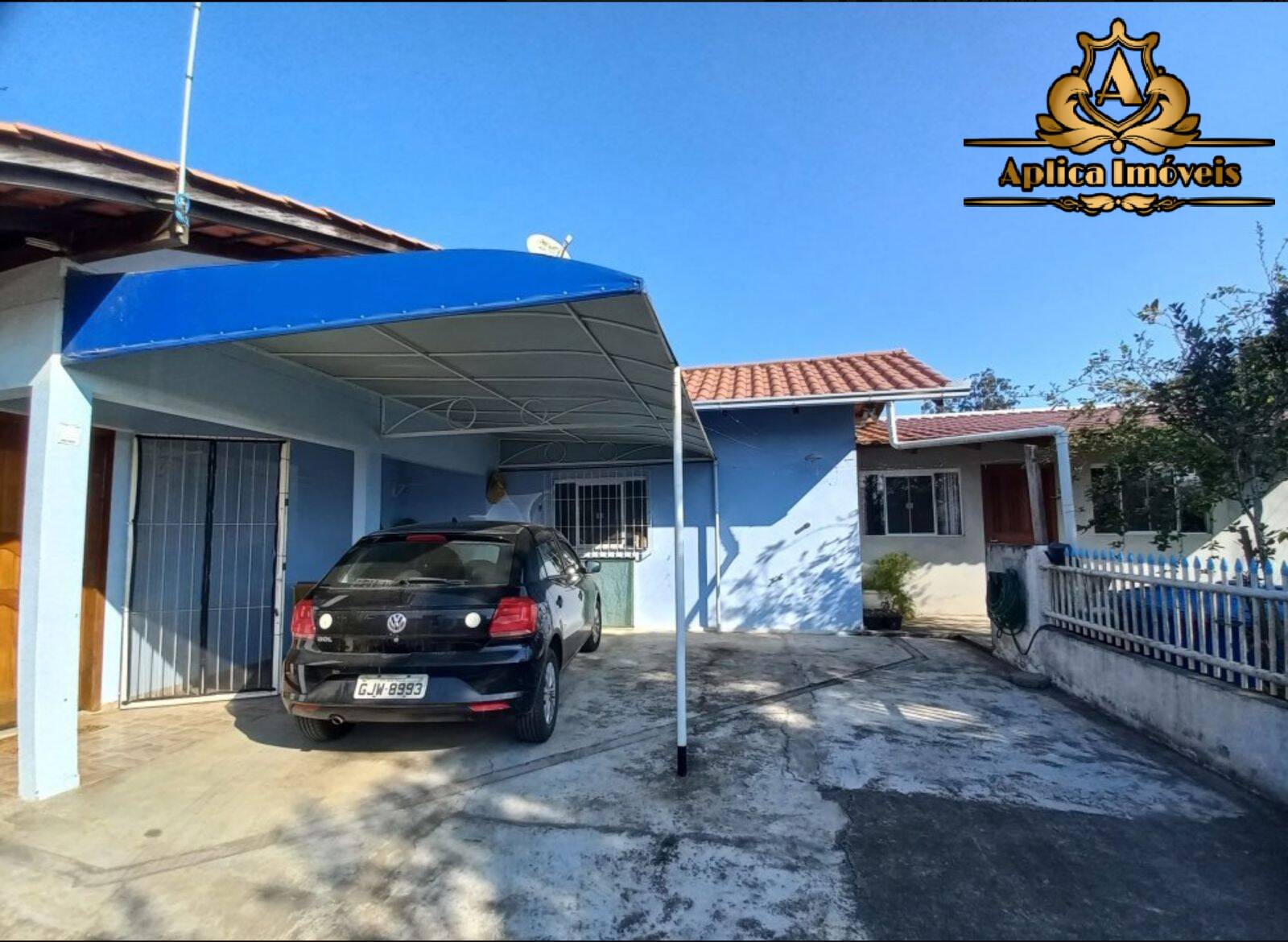 Casa à venda com 4 quartos, 143m² - Foto 2