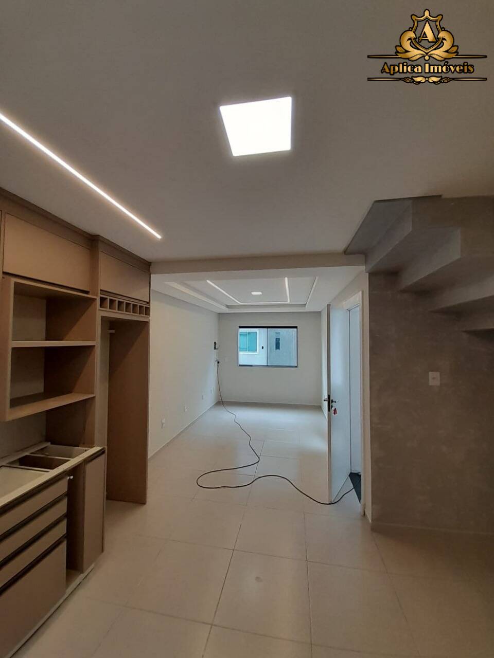 Casa à venda com 2 quartos, 92m² - Foto 8